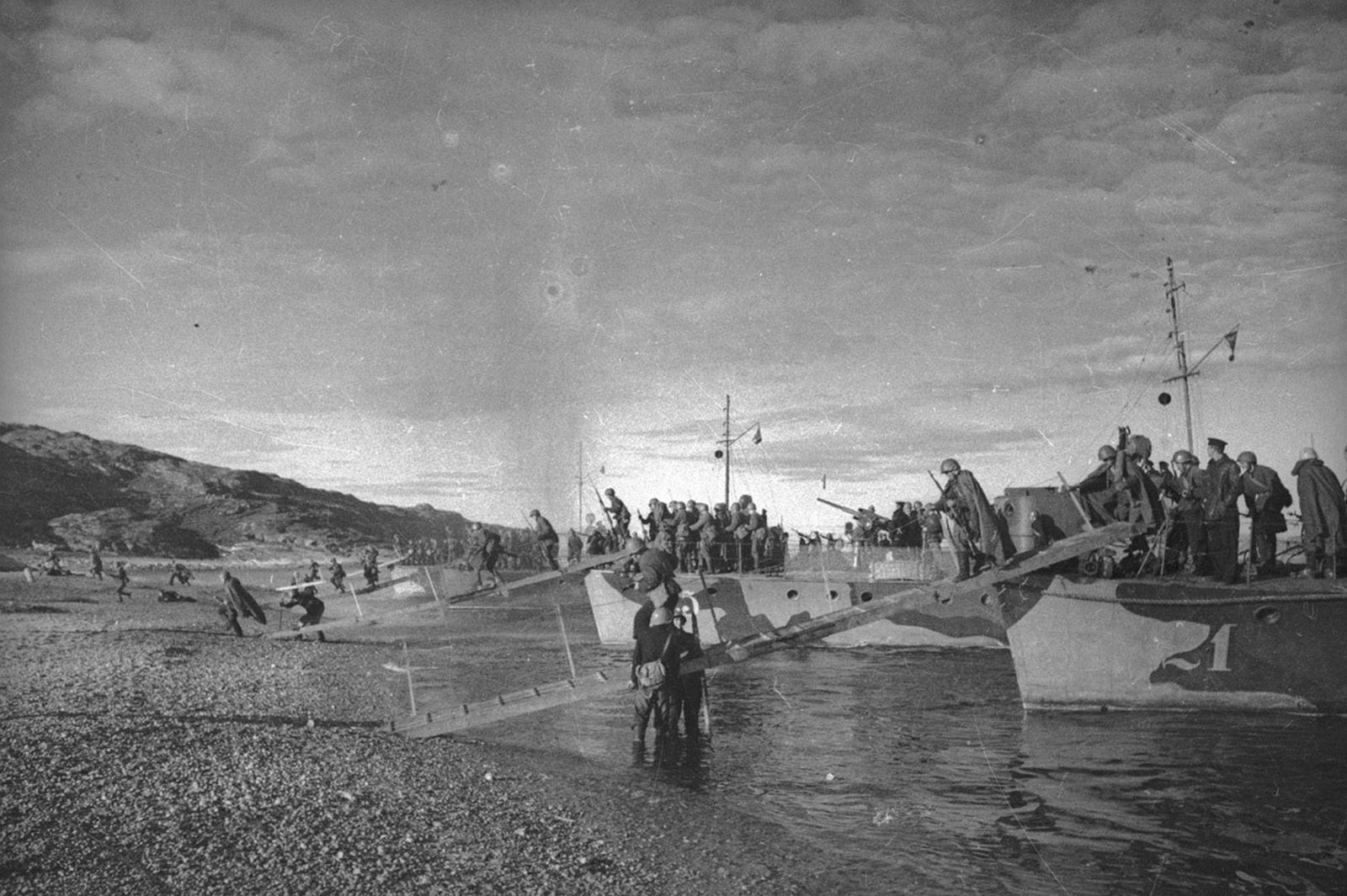 Высадка в Керчи 1944