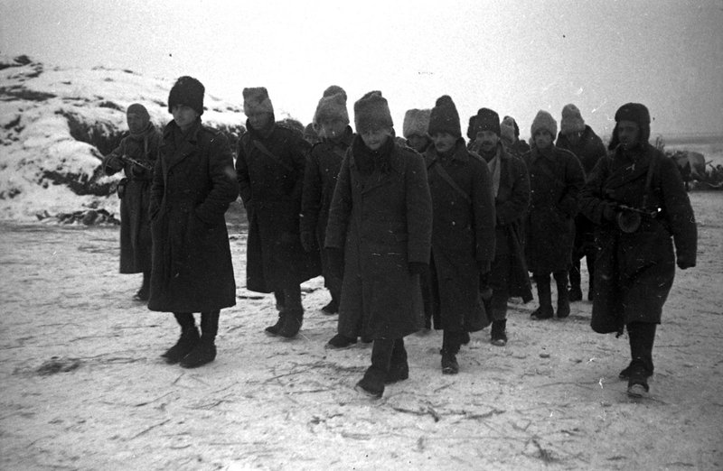 Group of Romanian captured near Stalingrad