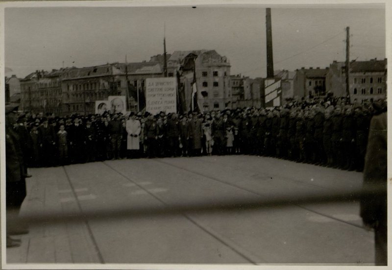 Image: Population of the city of Budapest at the rally