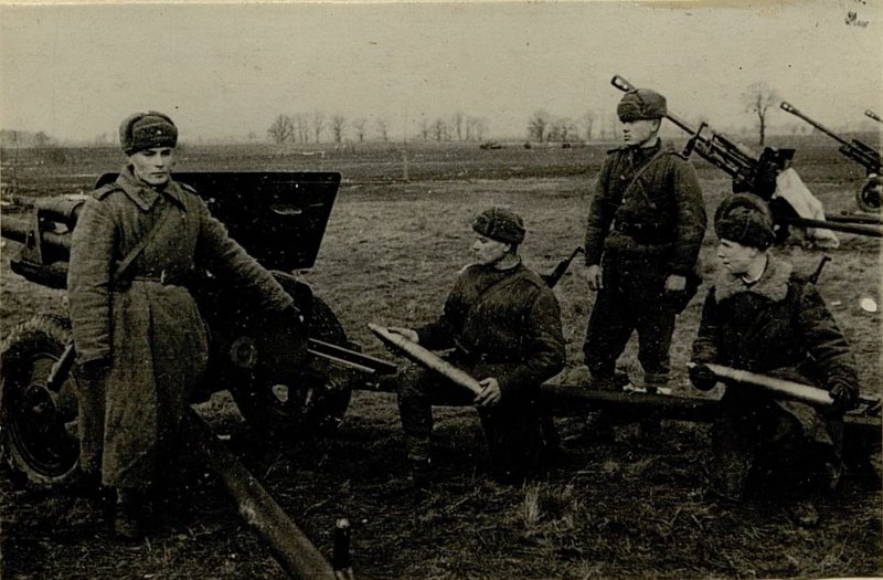 Фотография: Геройский расчет младшего сержанта Закопайко
