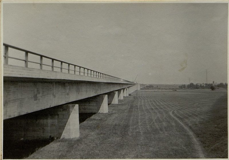 Фотография: Автострада. Мост в районе Хоэнварте (С западной стороны)