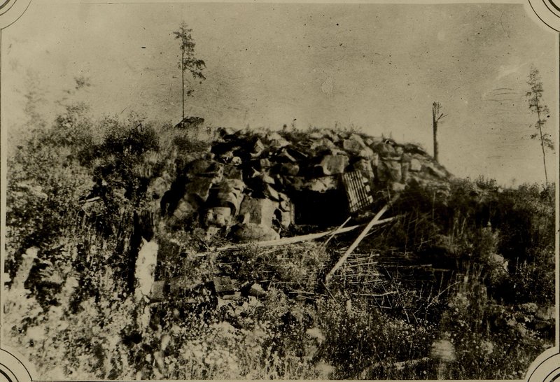 Image: One of the types of machine gun pillboxes
