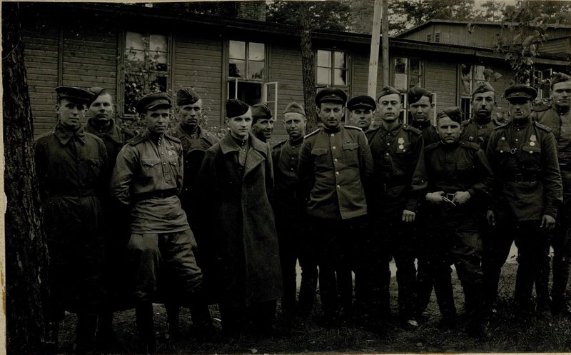 Фотография: Рационализаторы 250 отдельного автотранспортного батальона (ОАТБ) - делегаты техконференции
