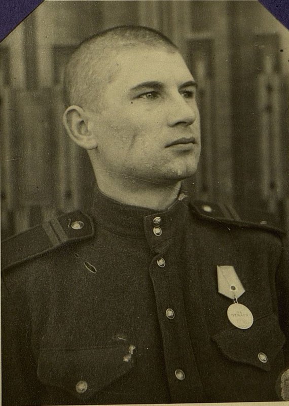 Image: Excellent radio operator Komsomol organizer of radio rotary junior sergeant V.