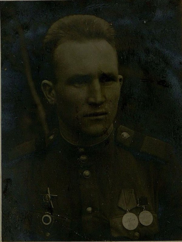 Фотография: Герой Советского Союза Старший Сержант  Красавин Михаил Васильевич