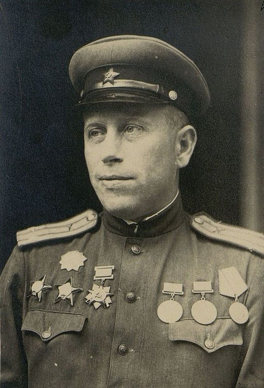 Фотография: Начальник оперативного отделения подполковник Яковлев