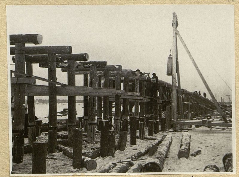 Image: Nozzles laid in the high-rise part of the bridge