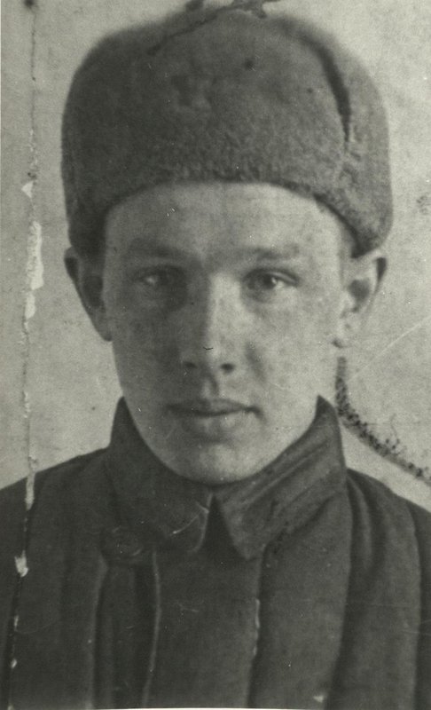 Serviceman of artillery reconnaissance detachment Sergey Konovalov. 1st Battalion of the 276th Artillery Regiment of the 135th Rifle Division