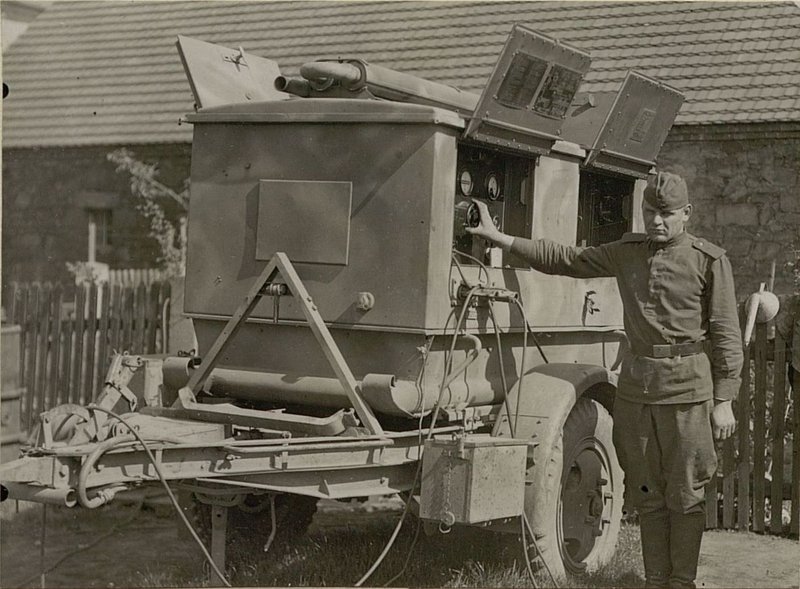Image: 821 Aviation Service Battalion Power plant at 12 kw