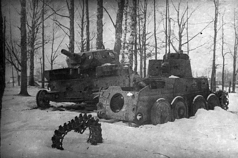 Tanks captured by Soviet troops in the square of Demyansk