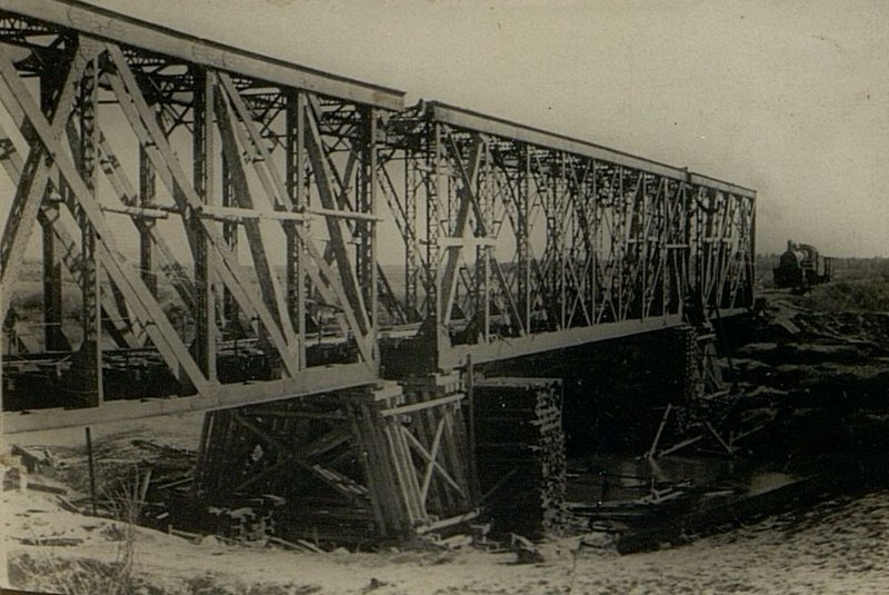 Фотография: Восстановленные мосты