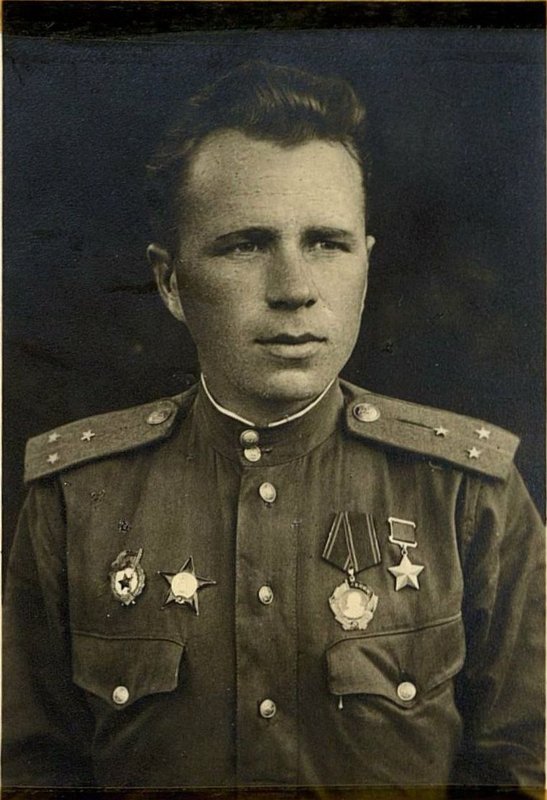 Фотография: Герой Советского Союза - гвардии Старший лейтенант Масленников Н.П.