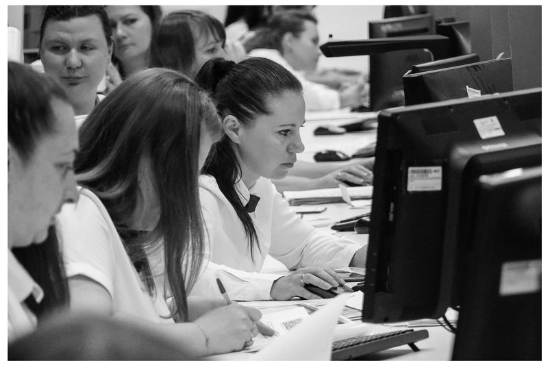 The Multifunctional Centers (MFC) of the Kursk Region are operating in enhanced mode to provide the necessary assistance to refugees from the border areas of the Kursk Region.