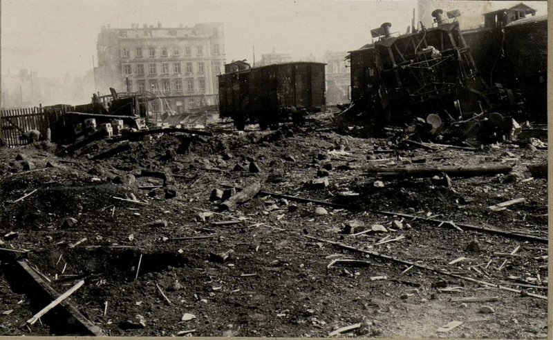 Фотография: Результаты бомбардировочных действий нашей авиации по Железнодорожному узлу Кенигсберг
