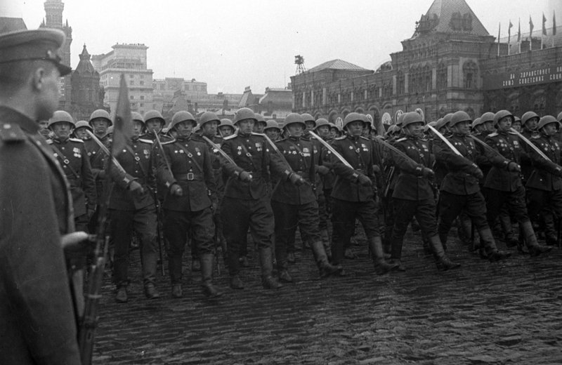 «Парад победы на Красной площади.»
