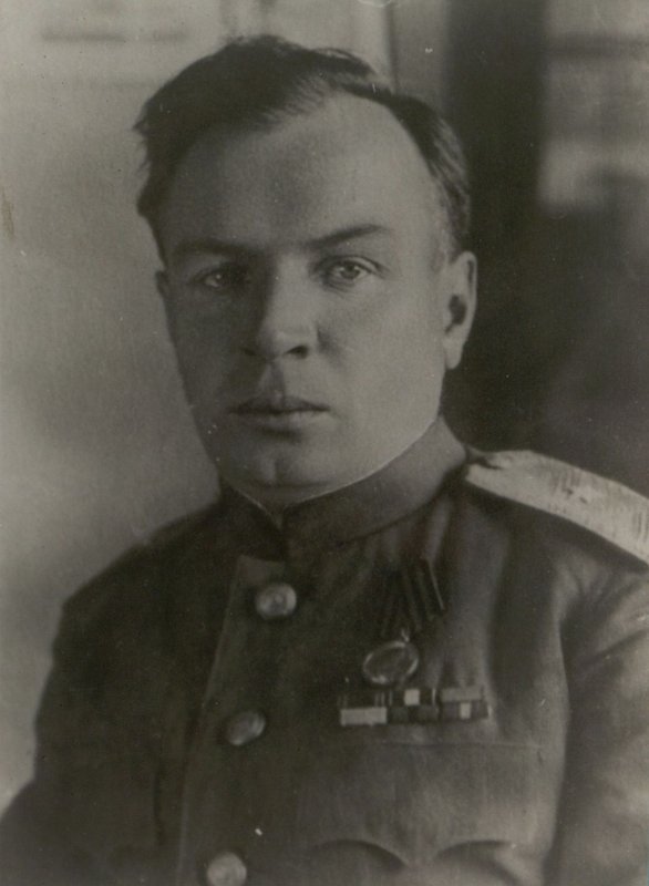 Фотография: Член Военного Совета 13 армии генерал-майор Чернышев Н.Г.