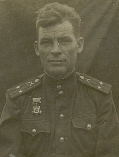 Image: Colonel Raptanov Gennady Georgievich. Commander of the 110th Army Mortar Regiment