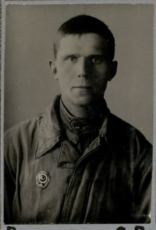 Фотография: Викторов А.В. Комсорг роты