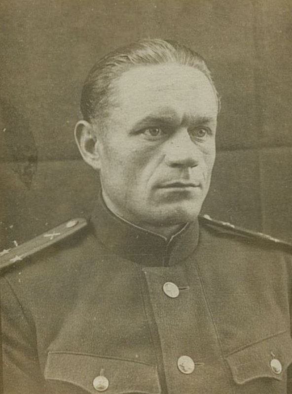 Фотография: Подполковник Буюк Николай Данилович. Командир 1473 армейского зенитного артиллерийского полка ПВО