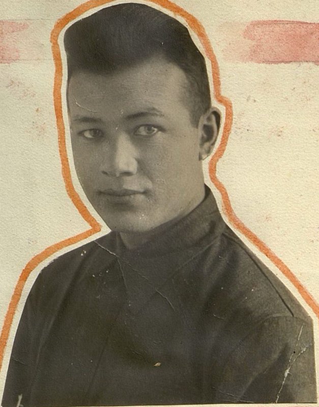 Image: The commander of the 1st rifle company, Lieutenant Uzakov Parpi, whose company bravely fought with the White Finns