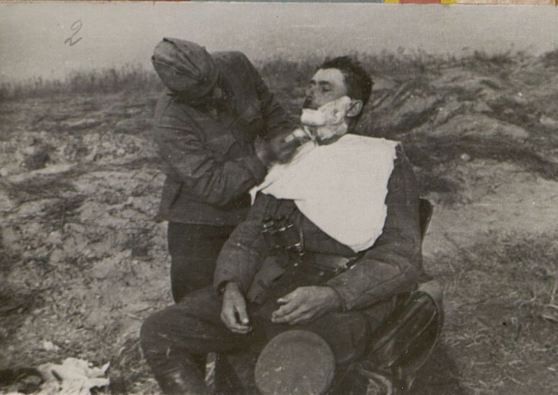 Image: Barber of the 404th Rifle Regiment at work