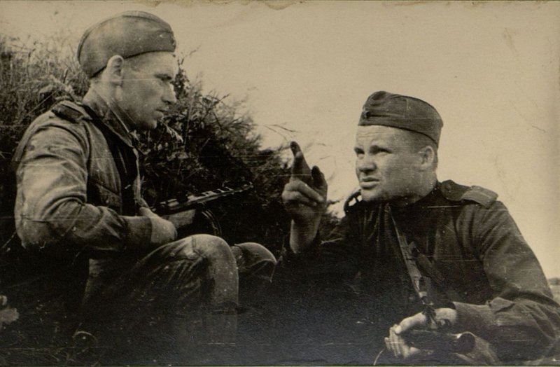 Image: Sergeant Mityuk talks about how he blew up the enemy bunker with grenades