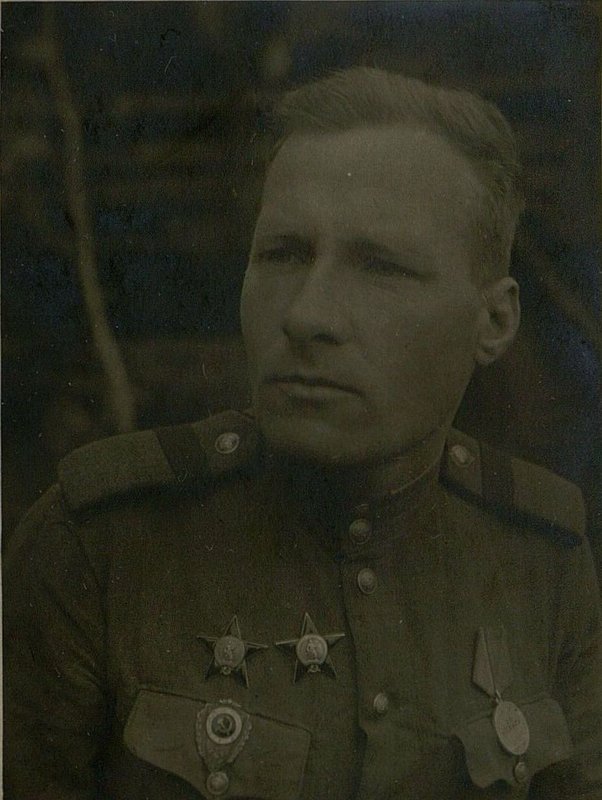 Фотография: Герой Советского Союза Старший Сержант  Быченков Иван Андреевич