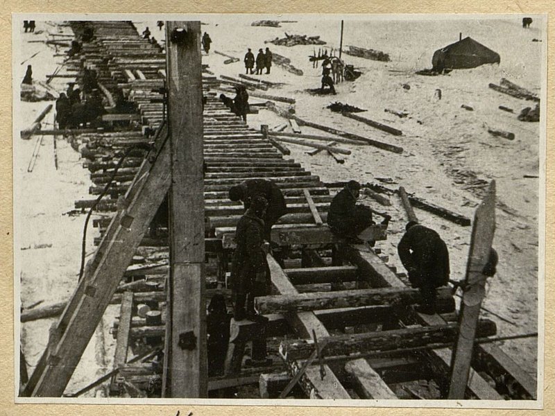 Image: Laying sleepers