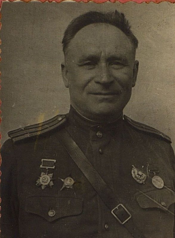 Image: The battalion commander Lieutenant Colonel A.I.