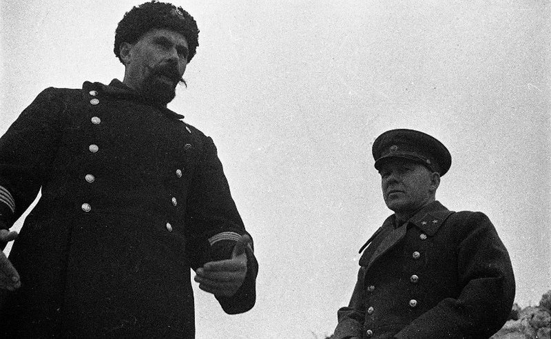 Полковник Павел Горпищенко и генерал-лейтенант Аркадий Хренов на Сапун-горе