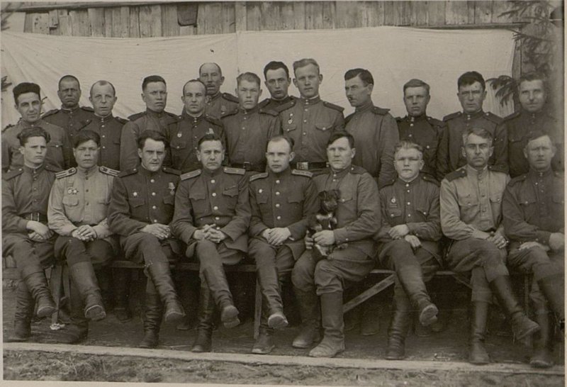Image: Major Comrade Rytov and Captain Comrade Bakulin are among their subordinates