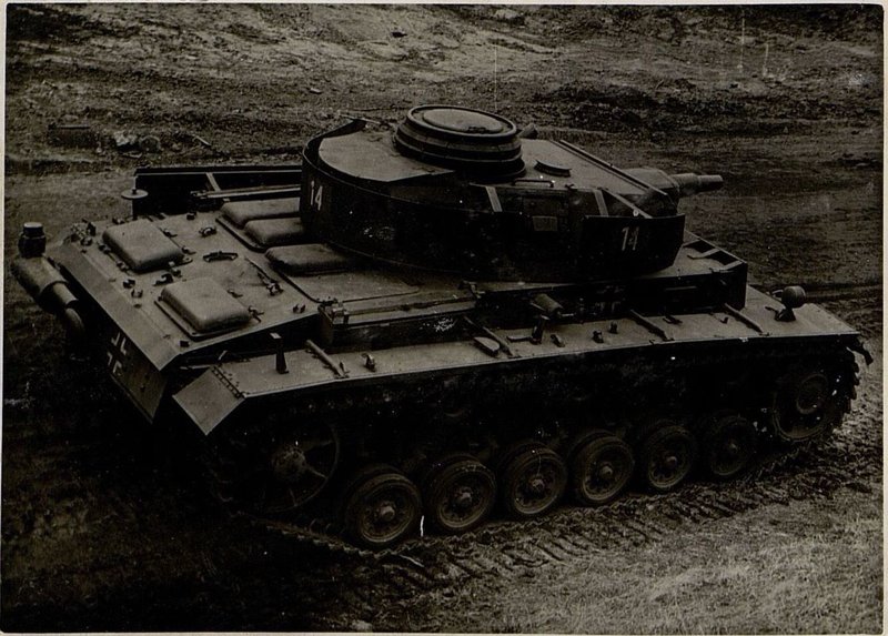Image: Medium tank T-IV (with 75-mm long-barreled gun)