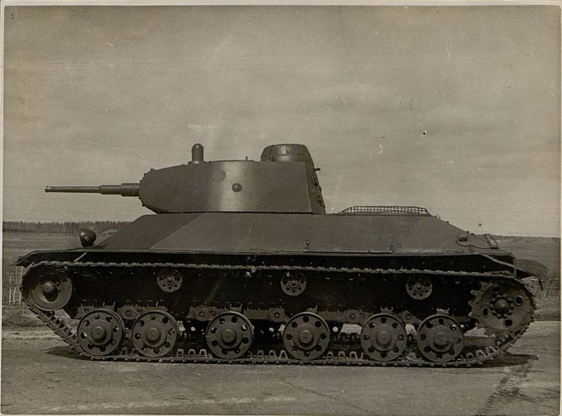 Фотография: Лёгкий танк Т-50
