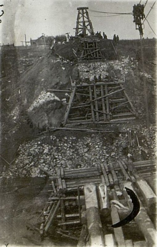 Image: Installation of frames