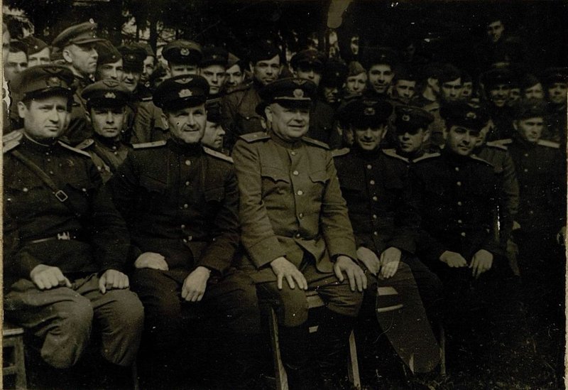 Фотография: Выставка изобретений по автоделу