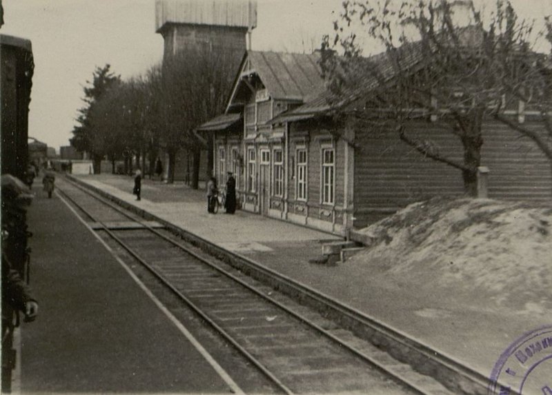 Фотография: Станция Антсла после освобождения танкистами капитана Рощупкина