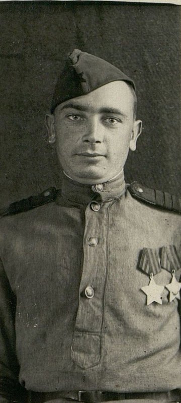 Фотография: Сержант Роман Стефанович Ильчишин, кандидат в члены Всесоюзной Коммунистической партии большевиков