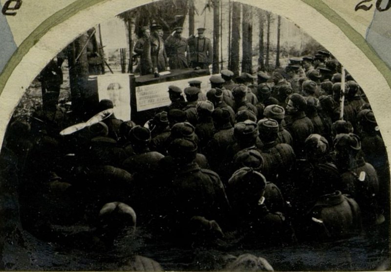 Image: Major Kobzar opens the meeting