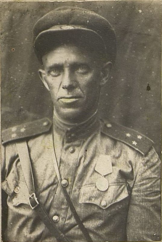 Image: Chief of food supply senior lieutenant of artillery warehouse Zaitsev