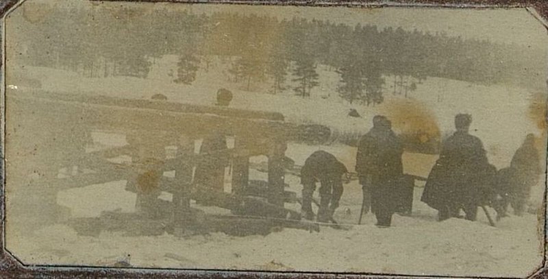 Фотография: Отделениее ефейтора Зарипова на установке рам
