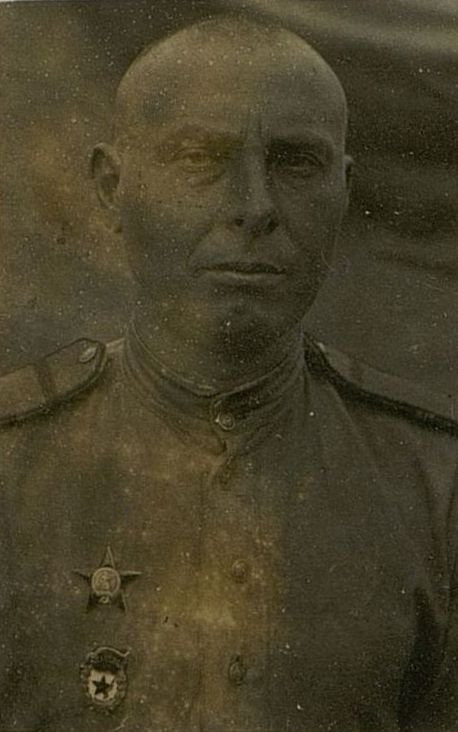 Фотография: Гвардии ефрейтор Сорокин (ранен)