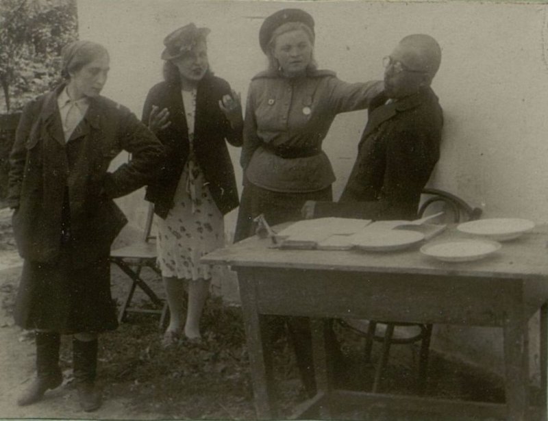 Фотография: Скетч "Мимолетное видение"