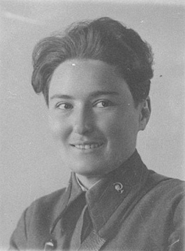 Pilot of the all-female 46th Taman Guards Night Bomber Aviation Regiment