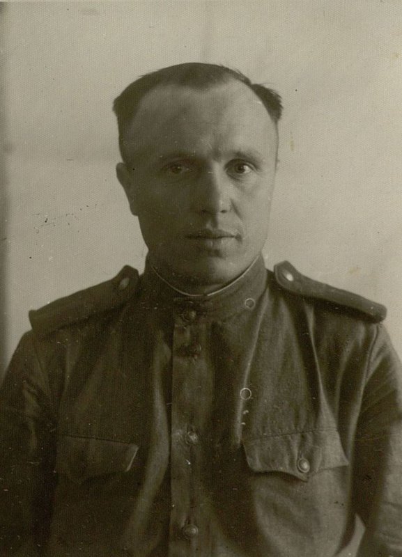 Image: Sergeant Efimenko IA head of car repair shops autorota
