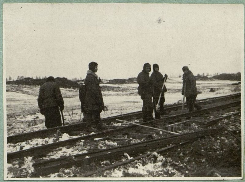 Фотография: Подбивка балласта