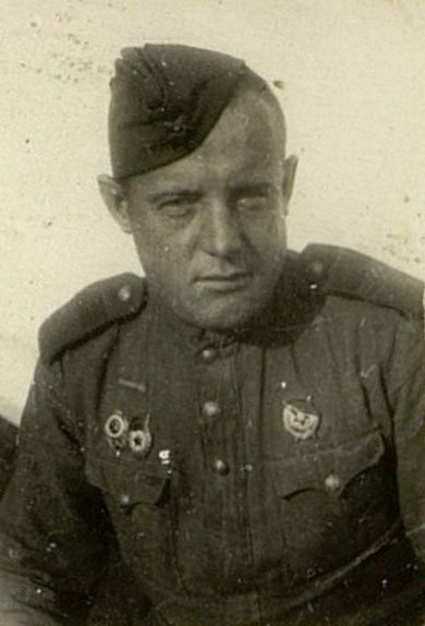 Image: Guard Senior Sergeant Kornyshev K.I. Part-commander