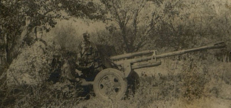 Image: Sergeant Goryushin's crew (188 separate anti-tank destroyer battalion)
