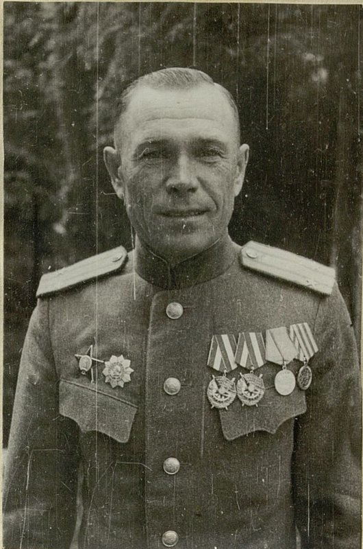 Фотография: Командир 1315 Стрелкового Минского полка Подполковник Голубев