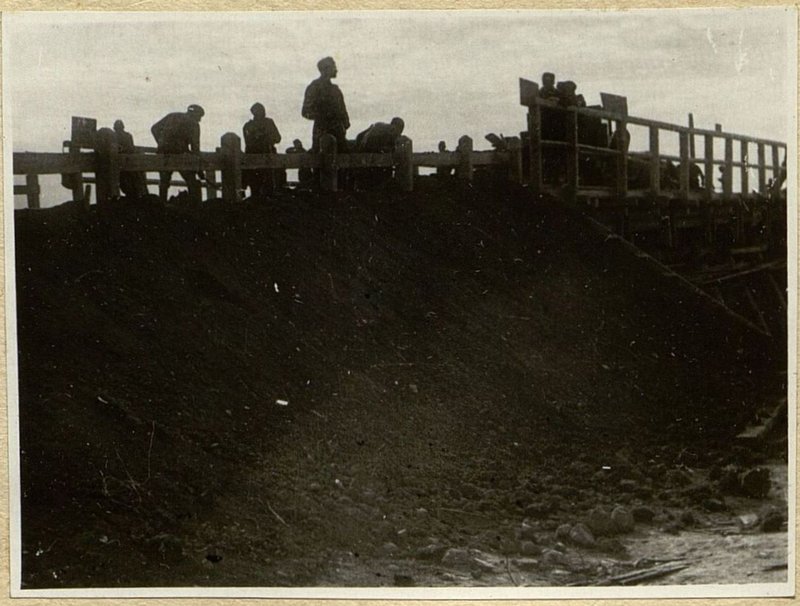 Фотография: Устройство левобережного подхода к мосту