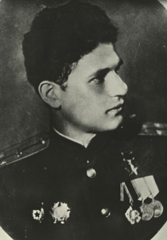 Hero of the Soviet Union tankman, lieutenant Sagaidachny Yu.M. 
